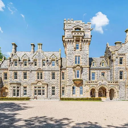 Daire The Elizabeth Stone Cross Mansion