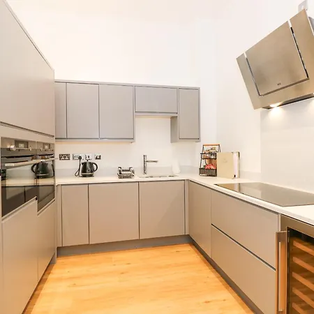 Daire The Elizabeth Stone Cross Mansion *