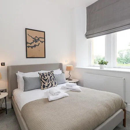 The Elizabeth Stone Cross Mansion